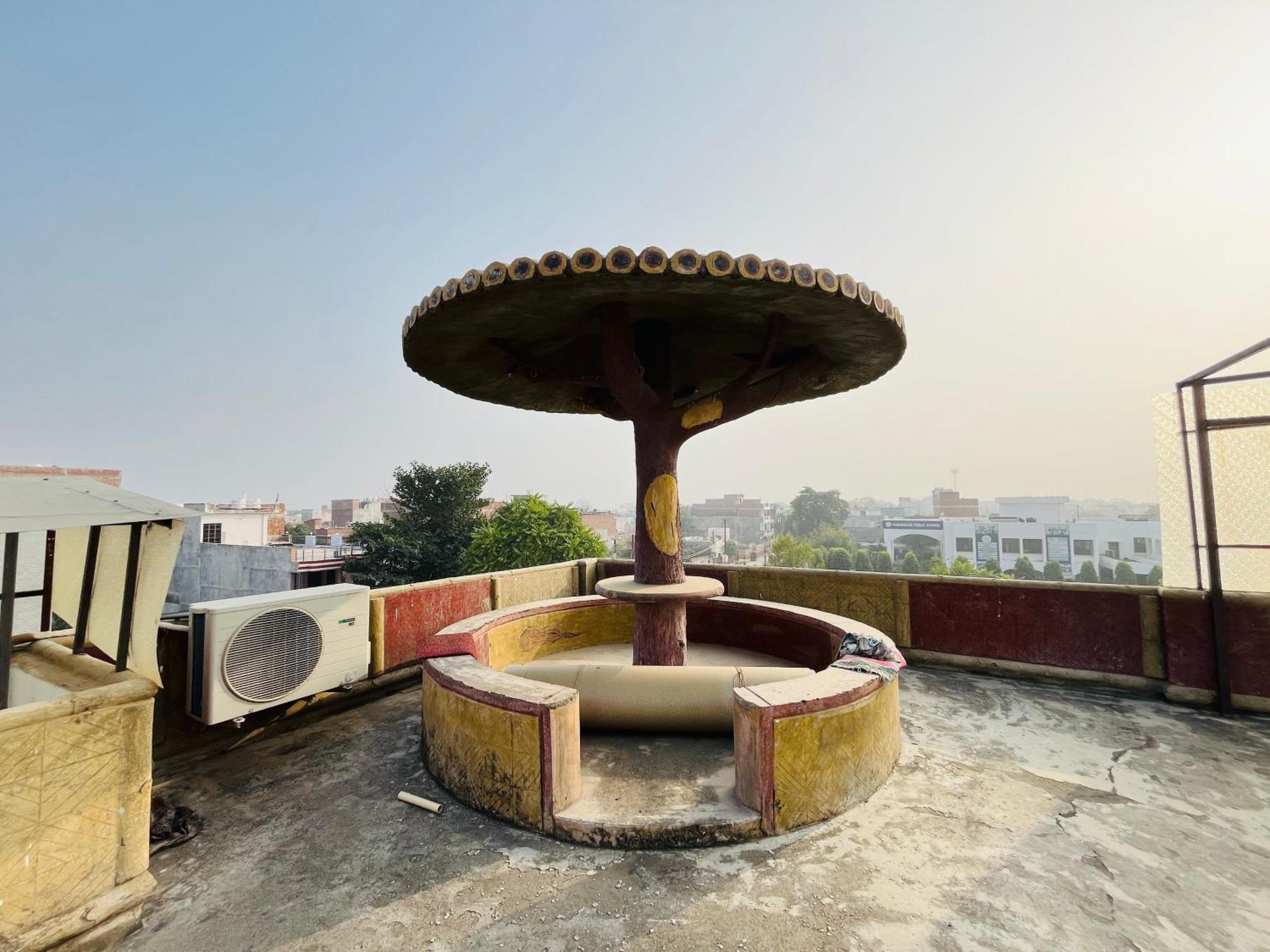 Allāhābād Junction Hare Krishna Homes Jhalwa מראה חיצוני תמונה